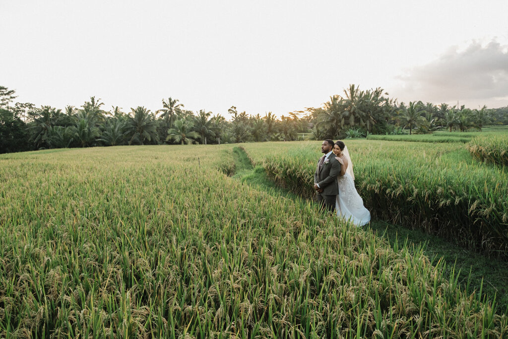 Ubud couple photoshoot Bali wedding rice field sunset natural intimate